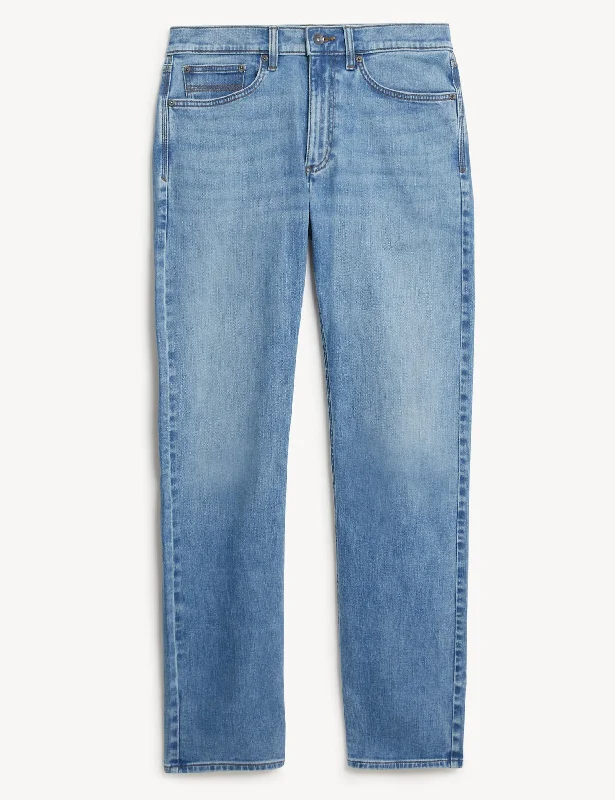 Straight Fit 360 Flex Jeans