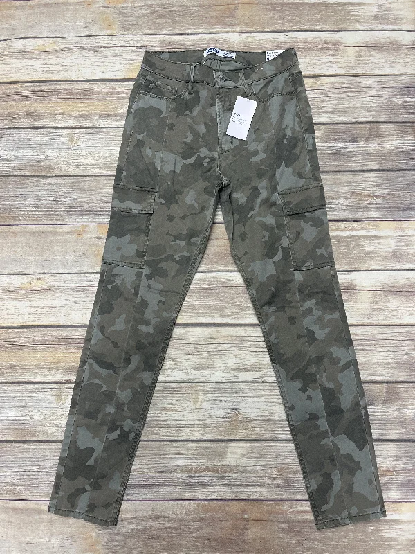 Functional Layers Pants Chinos & Khakis By Old Navy In Camouflage Print, Size: 8